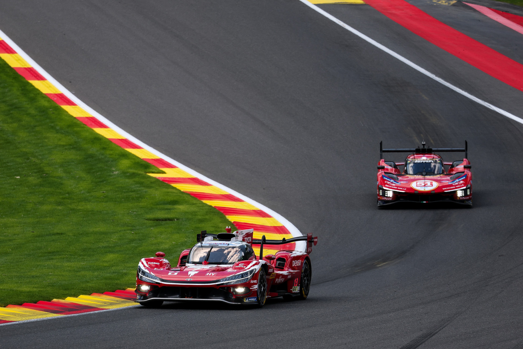 Toyota salva un doble podio en Portugal y se queda fuera de la lucha final por la victoria en Spa