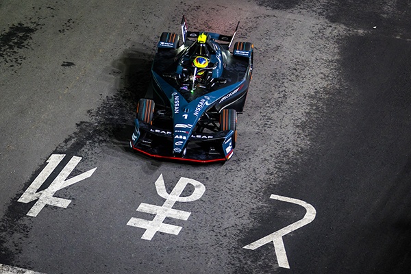 Nissan mantiene vivas sus opciones al título de Fórmula E tras un sólido fin de semana en el E-Prix de Tokio
