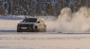«Libera la diversión» con el Jeep® Compass 4xe y su máxima capacidad: Jeep Capability Stories demuestra su deportividad en el episodio 3