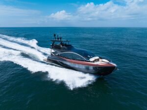 Lexus LY680: el yate de lujo llega a Fort Lauderdale - Lexus Prensa